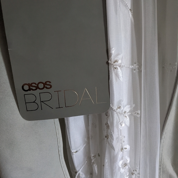 ASOS Edition Bridal Dress NWT White Embroidered, Beaded US size 8 - Picture 3 of 12